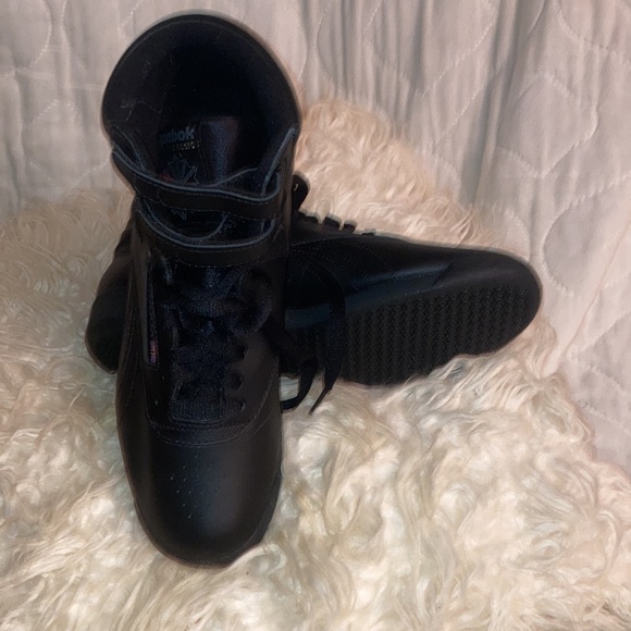 Women’s U.S.A Size 8 Black Freestyle Hi Tops Classic - Picture 11 of 11